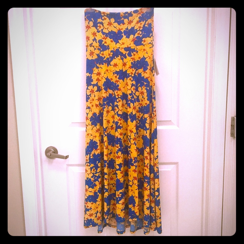 LuLaRoe Maxi Skirt (New)